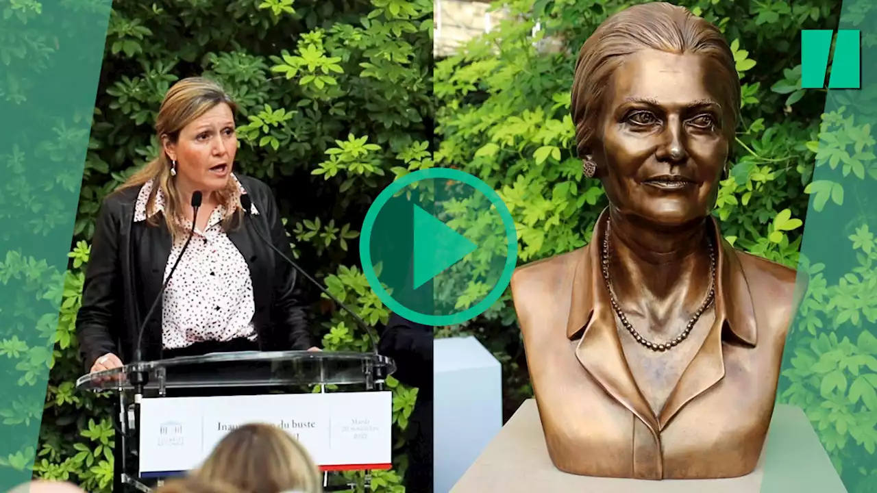 « Notre ambition est d’être digne de vous » : un buste de Simone Veil inauguré à l’Assemblée