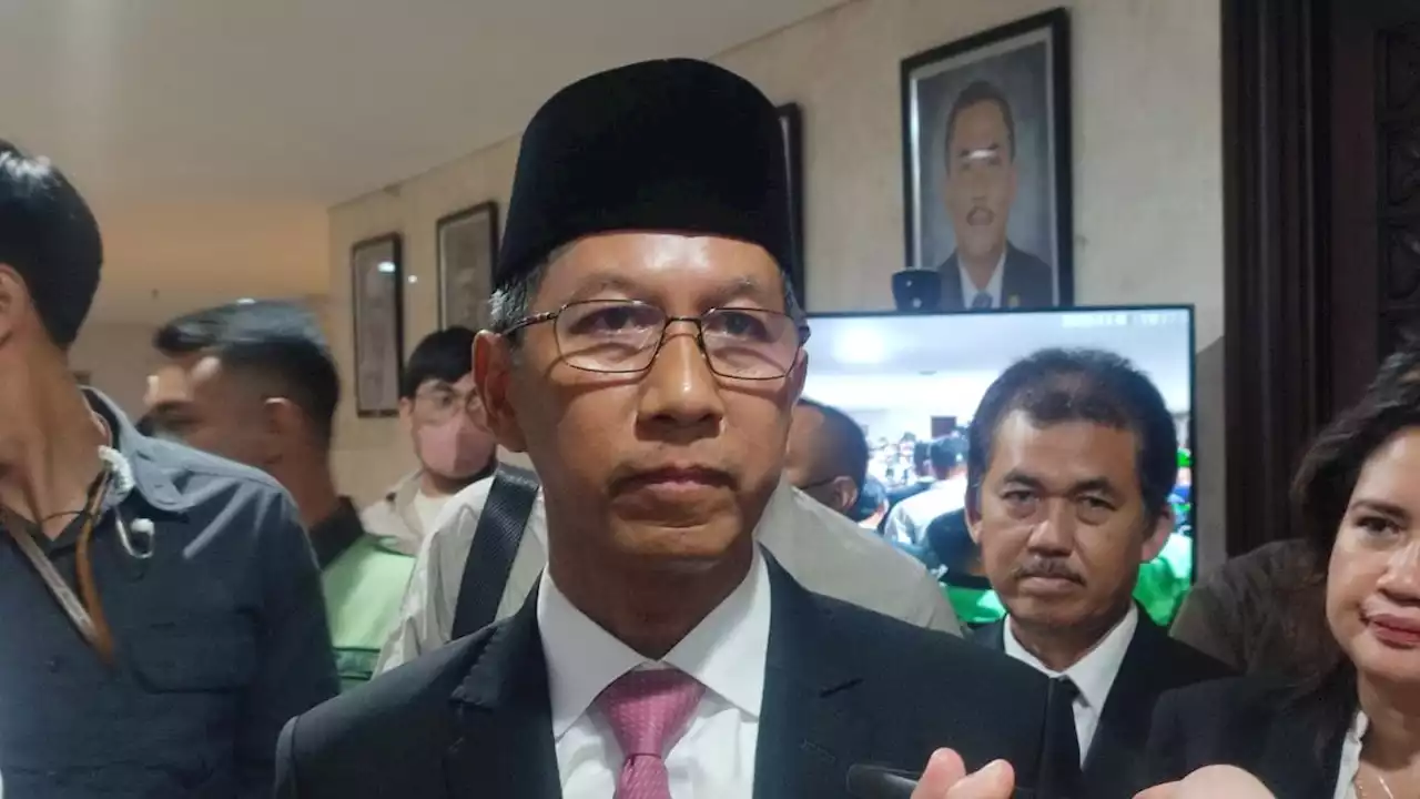 Heru Budi Bakal Rutin Gerebek Lumpur untuk Kendalikan Banjir DKI Jakarta