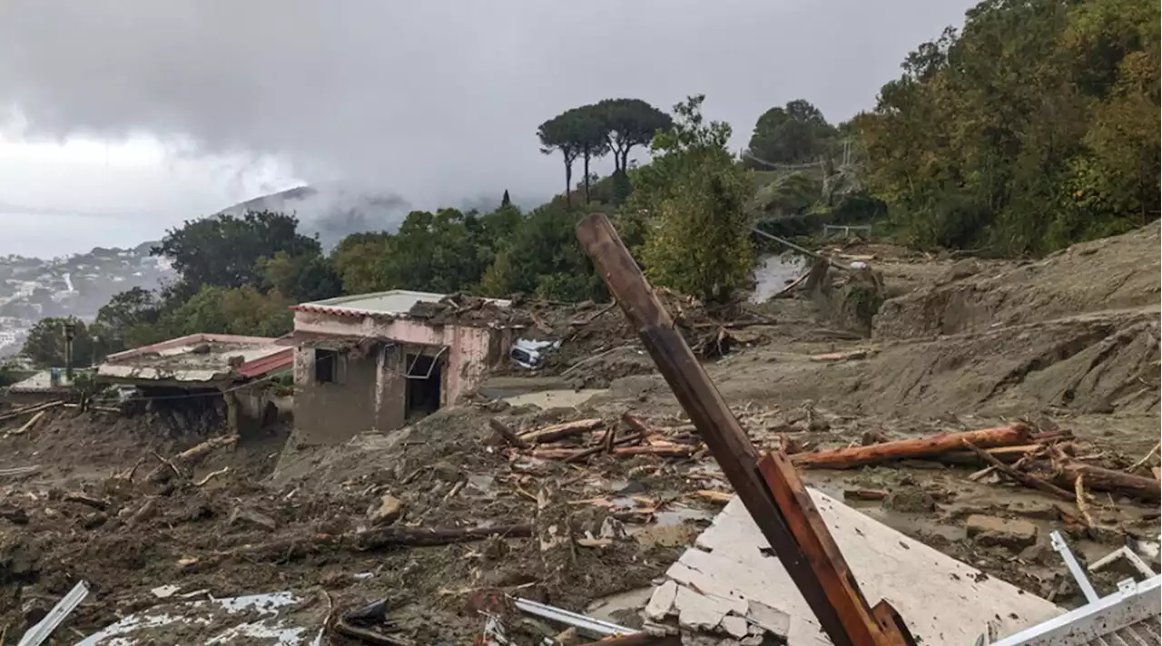 Frana Ischia, lungo vertice in Procura: nessun indagato