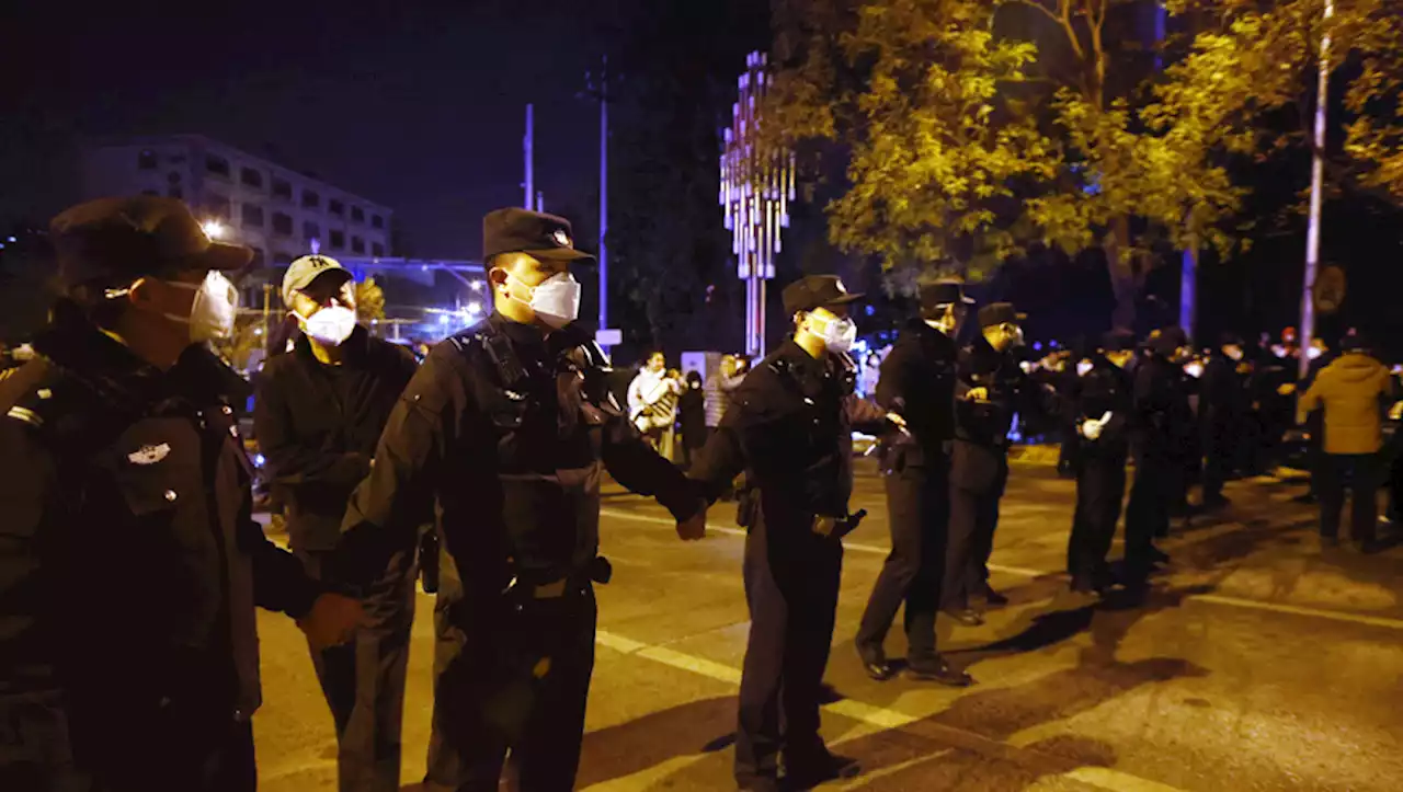 Manifestations en Chine : comment la police tente de contrôler les opposants à la politique zéro Covid