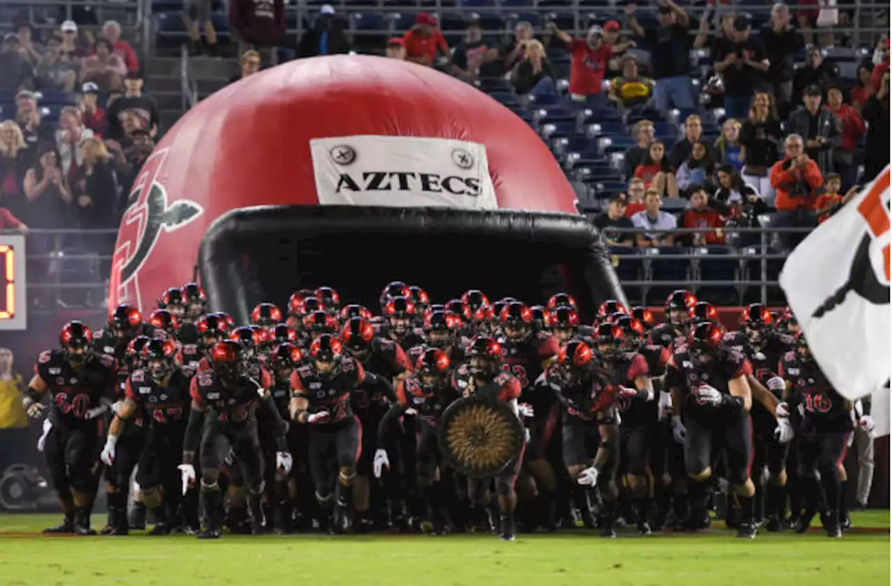 San Diego State Football Will Play Middle Tennessee in EasyPost Hawaii Bowl