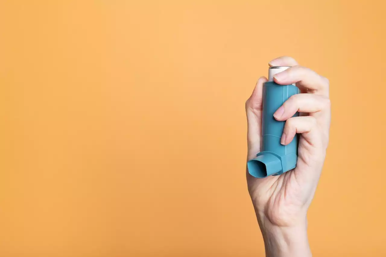 What genes are associated with asthma exacerbations?