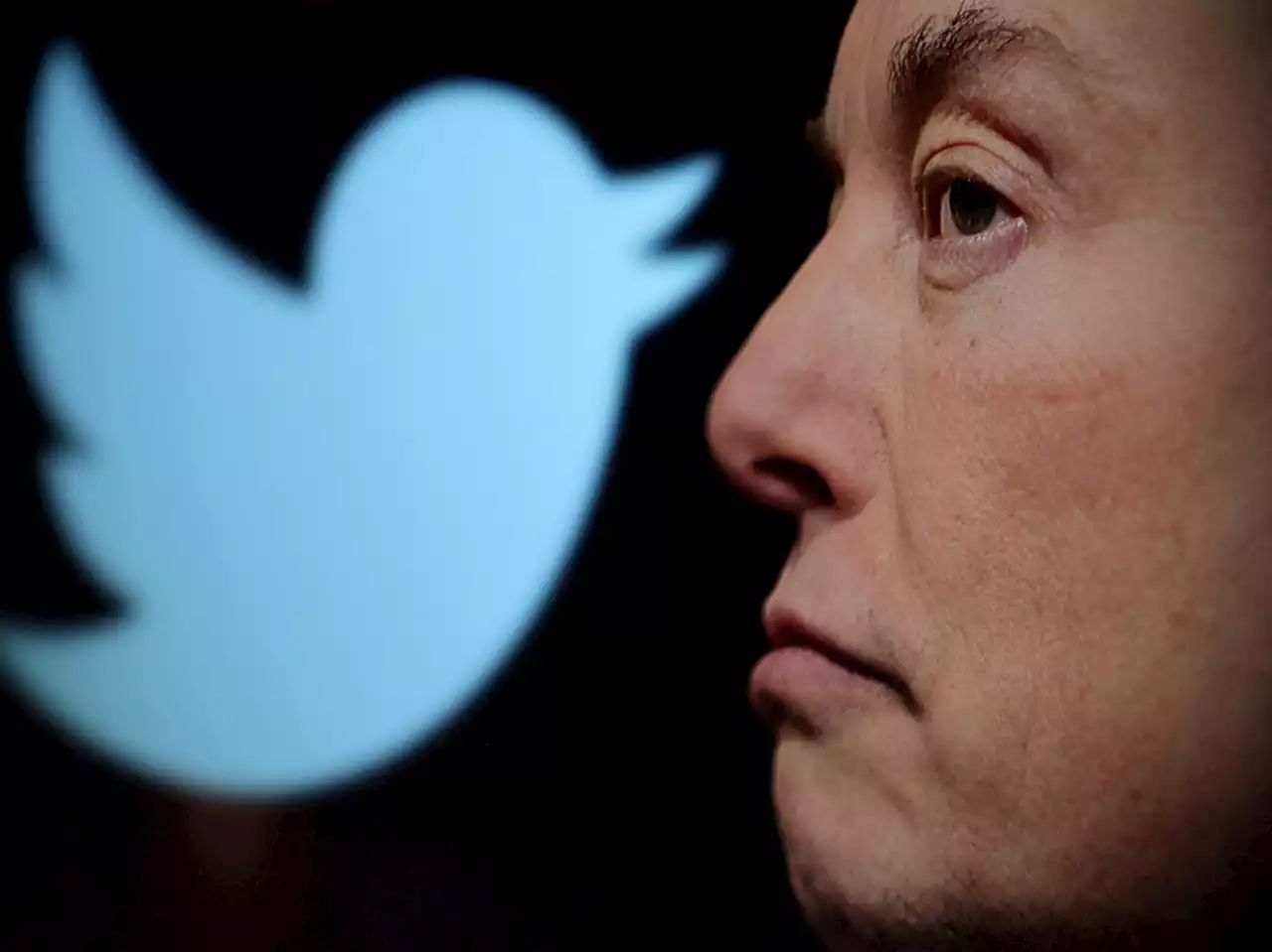 Elon Musk: Apple threatened to yank Twitter from App Store