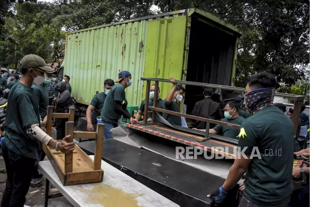 Ratusan Personel Gabungan Dikerahkan Eksekusi Rumah Warga di Jakpus |Republika Online