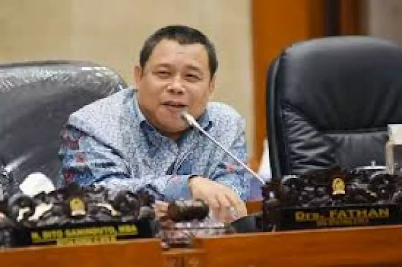 Rencana Pengawasan Koperasi oleh OJK Dinilai tidak Efektif dan Membebani |Republika Online