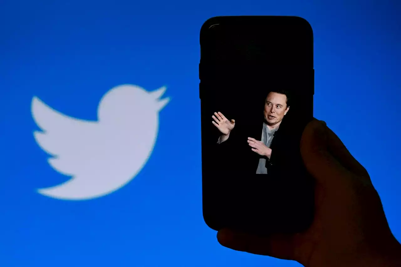 Twitter : Elon Musk déclare la guerre à Apple