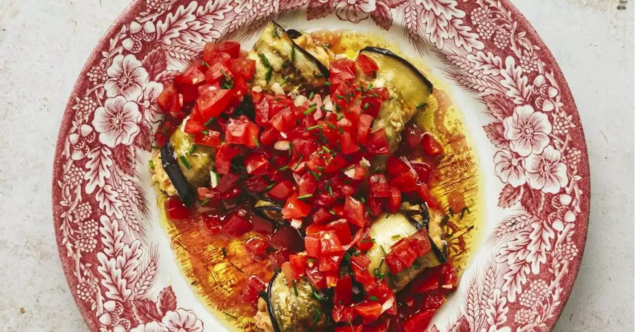 This Spanish-style aubergine roll recipe is the perfect midweek dinner