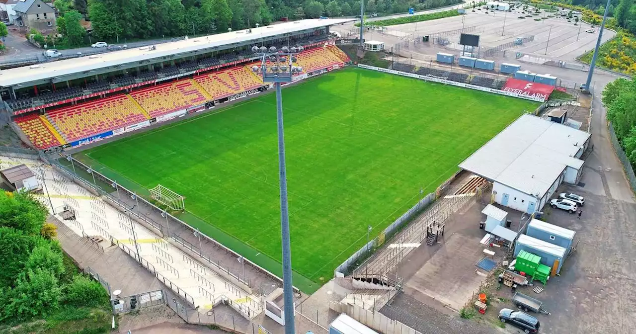 SV Elversberg auf Zweitliga-Kurs: Stadion derzeit nicht zweitligatauglich – was die SVE nun plant