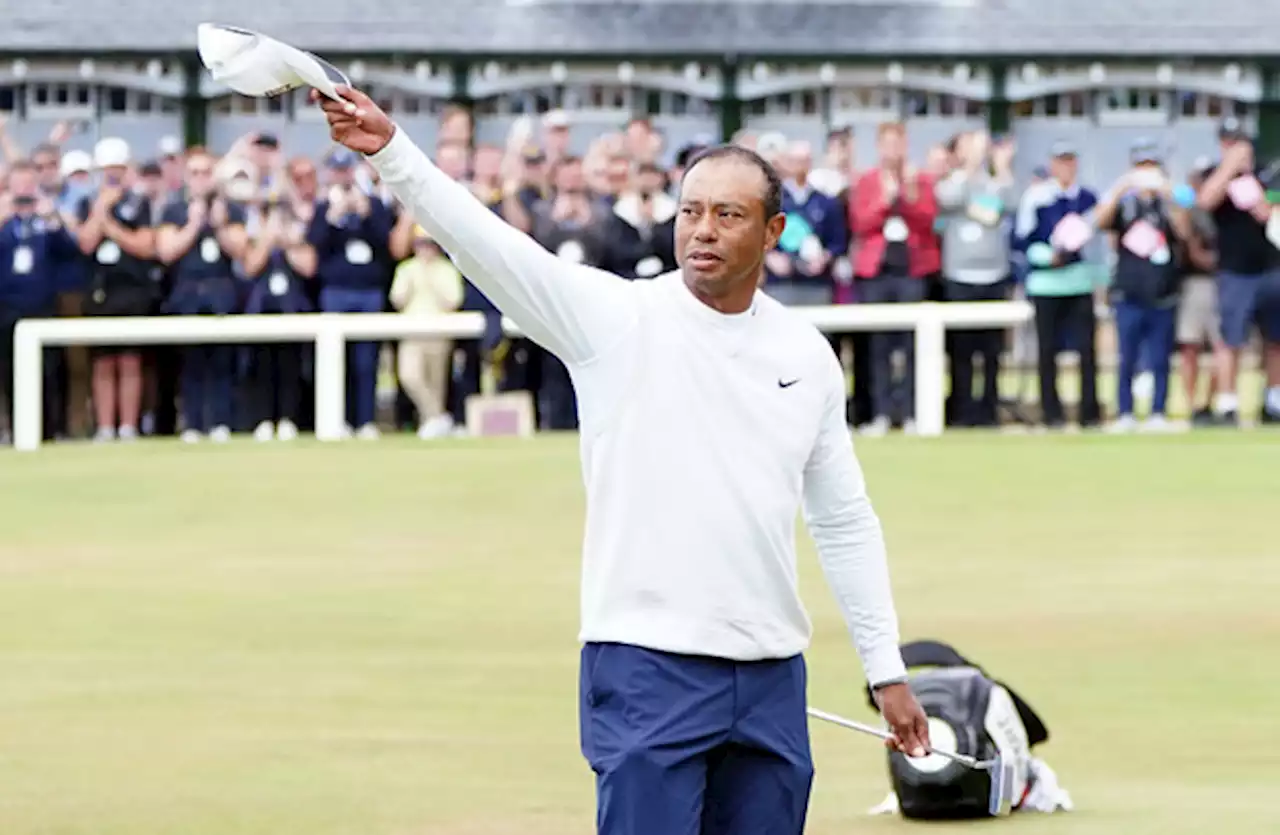 Tiger Woods withdraws from Hero World Challenge due to foot problem