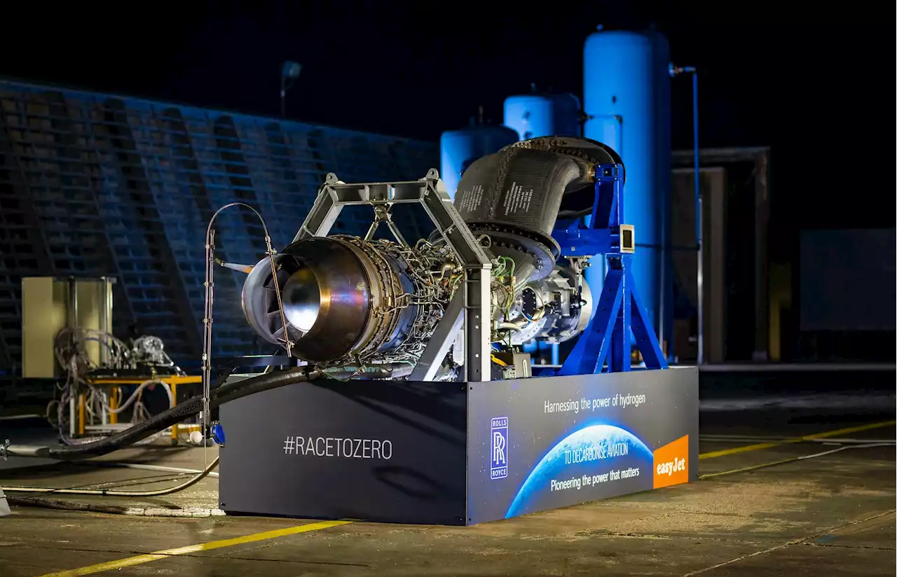 Rolls-Royce, EasyJet fire up hydrogen-fueled jet engine