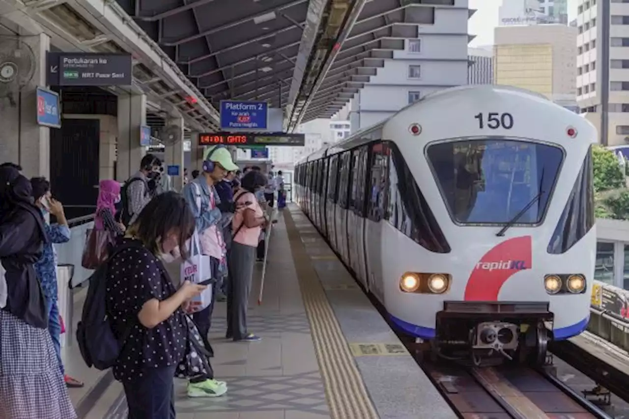 Petir disyaki punca gangguan LRT Kelana Jaya