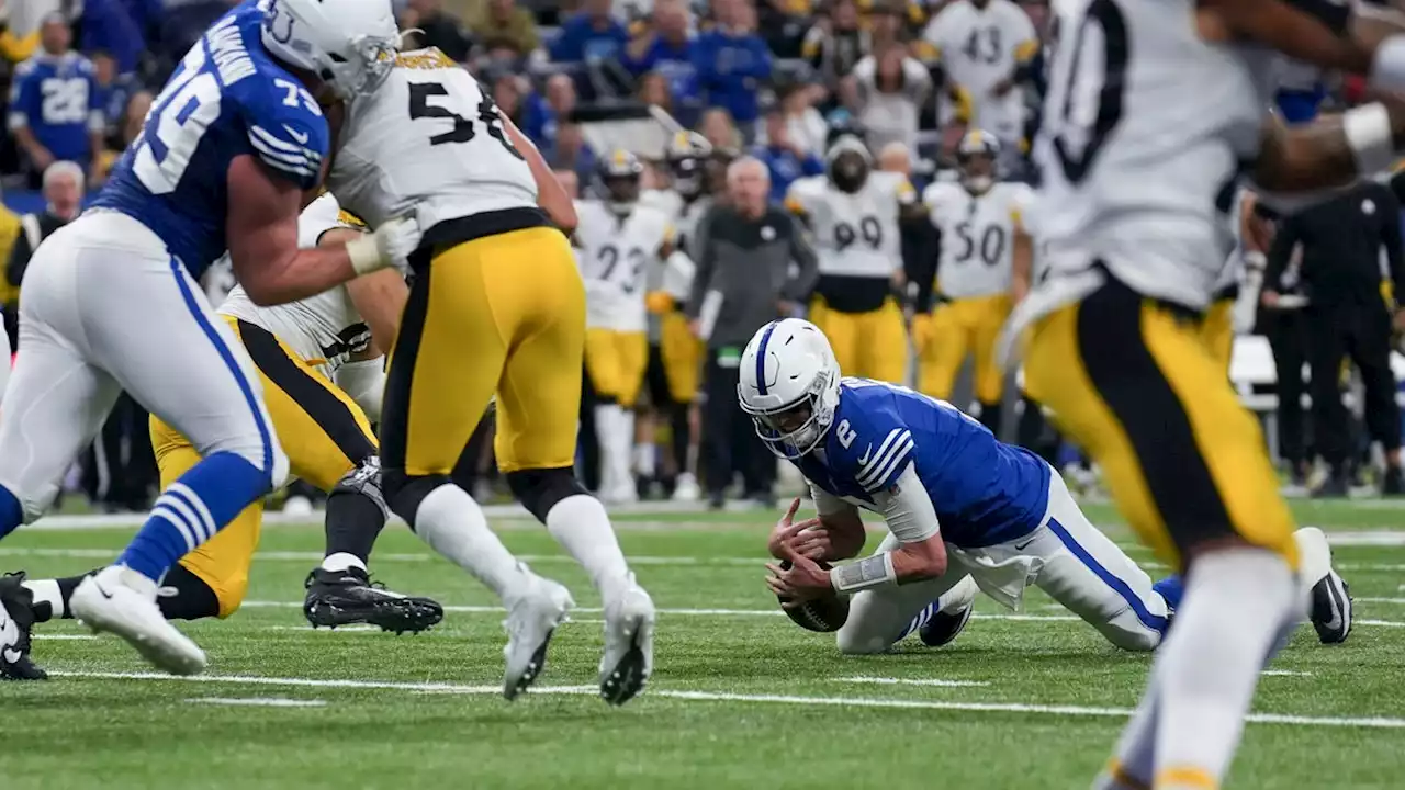 Pittsburgh Steelers put Indianapolis Colts' playoff hopes on life support