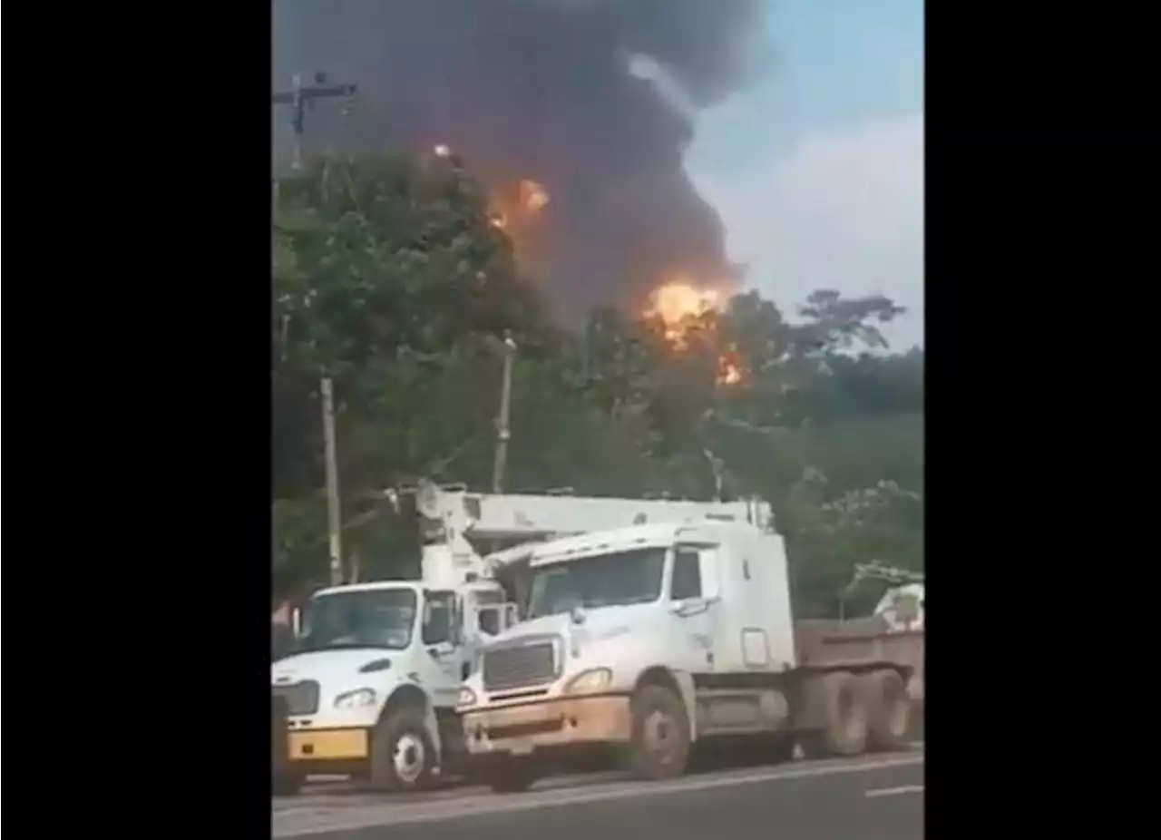 Explosión en ducto de Pemex en Veracruz deja 11 lesionados y 170 evacuados, reportan medios