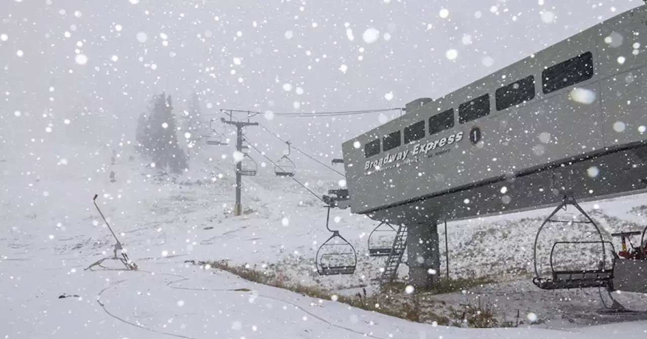 Southern California mountains get snow from departing storm