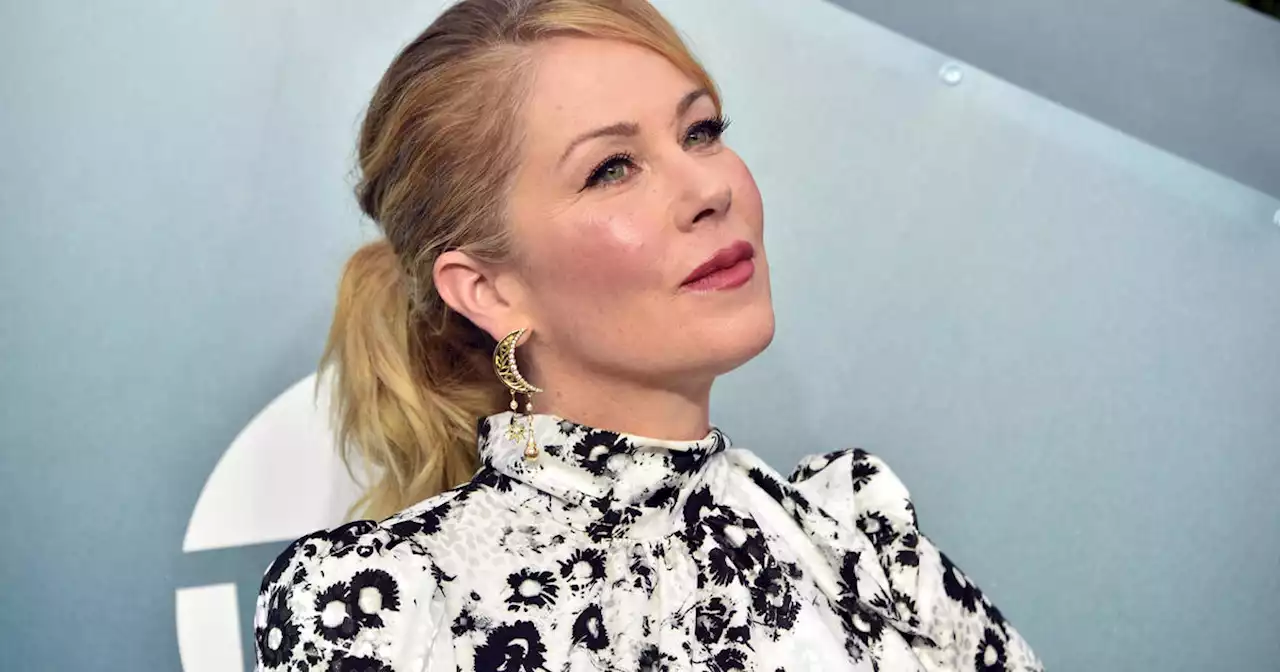 Christina Applegate: 'I wish I had paid attention' amid worsening symptoms of multiple sclerosis