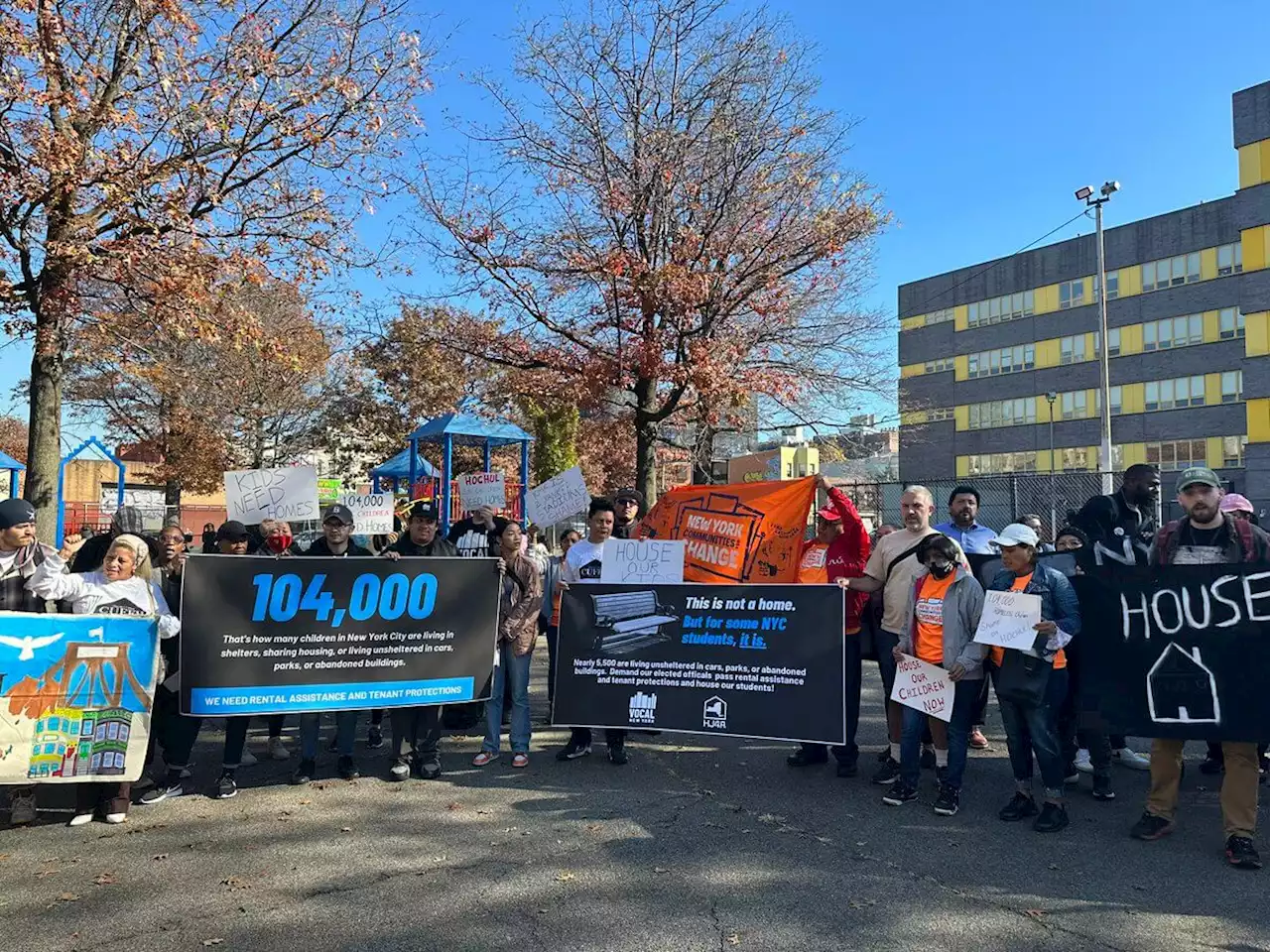 Lawmakers, parents and student march in Brooklyn to demand permanent housing provided to homeless students | amNewYork