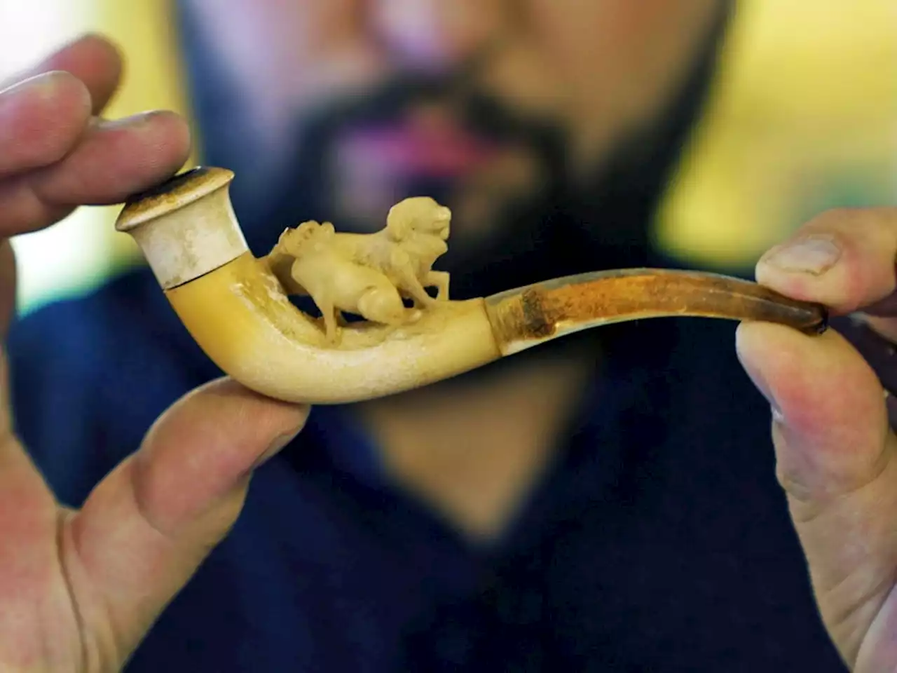 Why Turkish Pipes Made From Meerschaum Are So Expensive