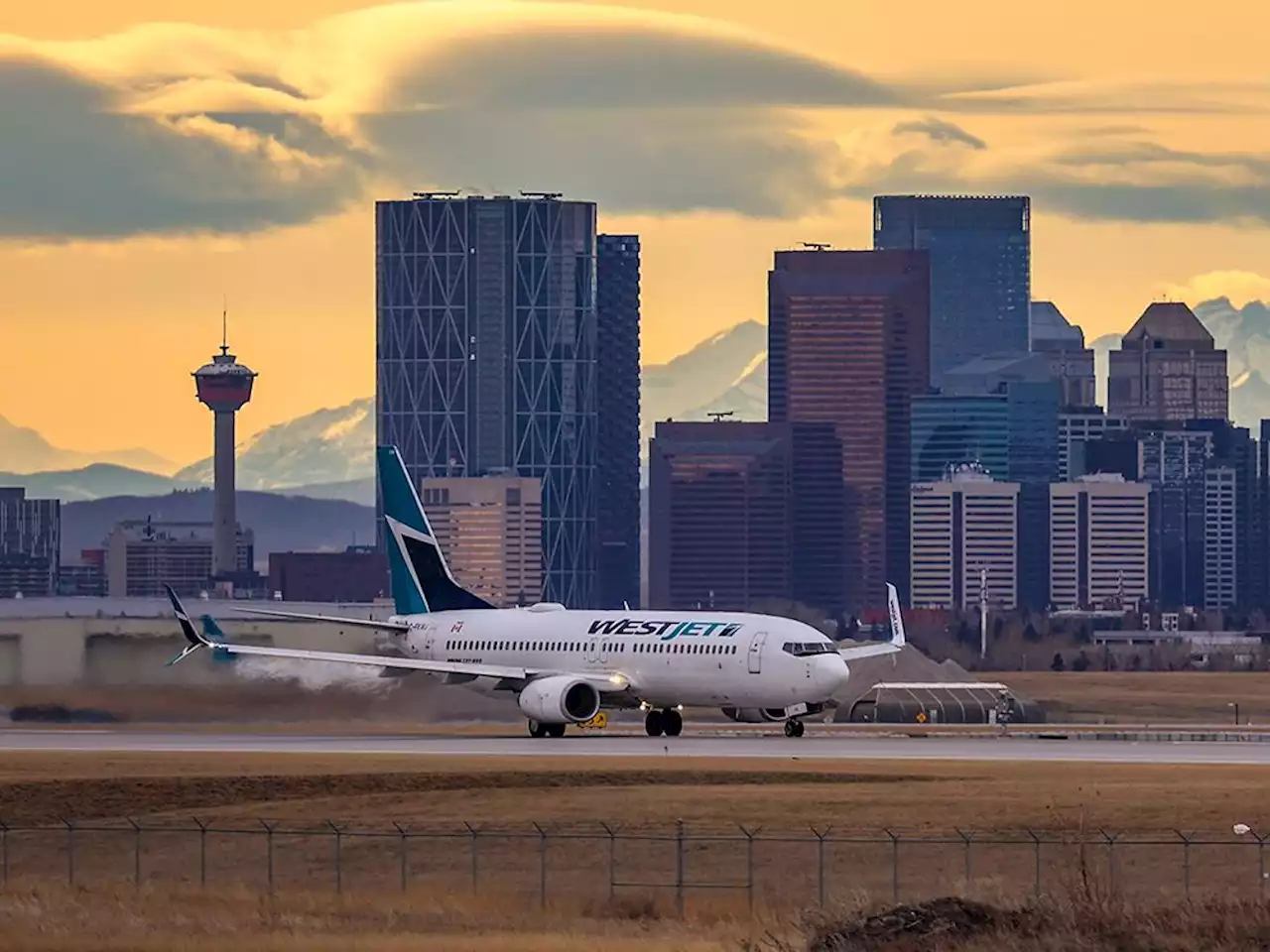 WestJet begins using 'sustainable' biofuel blend on San Francisco route