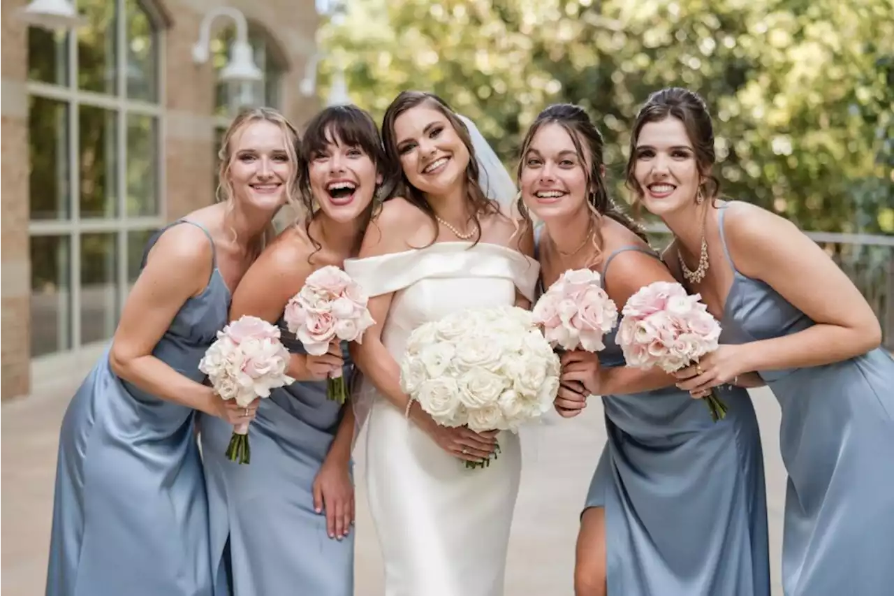 TÉMOIGNAGE Ma meilleure amie refuse que je pose sur ses photos de mariage car je suis enceinte