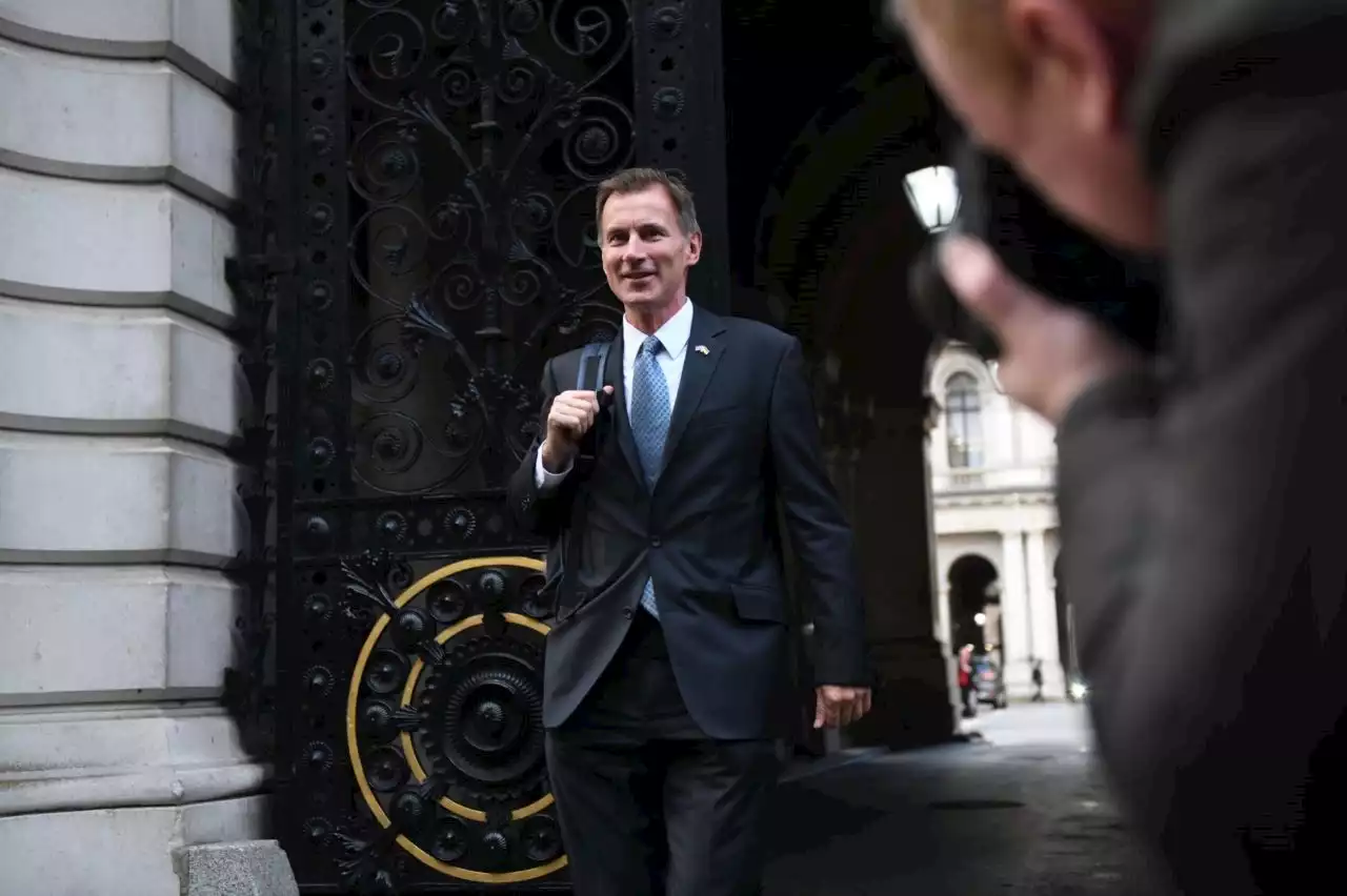 Business Maverick: UK Chancellor Jokes About Britain’s Dismal Economic Situation