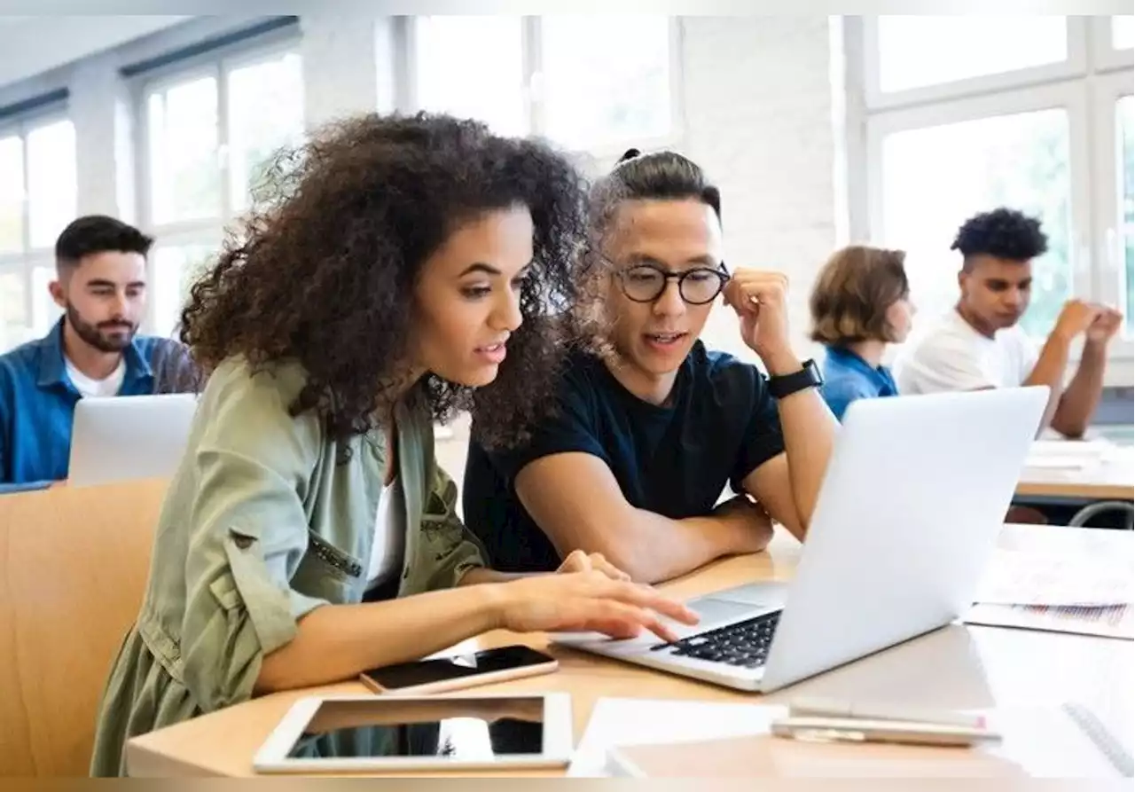 L'enseignement supérieur dépense moins pour les étudiantes que pour leurs homologues masculins et voici pourquoi