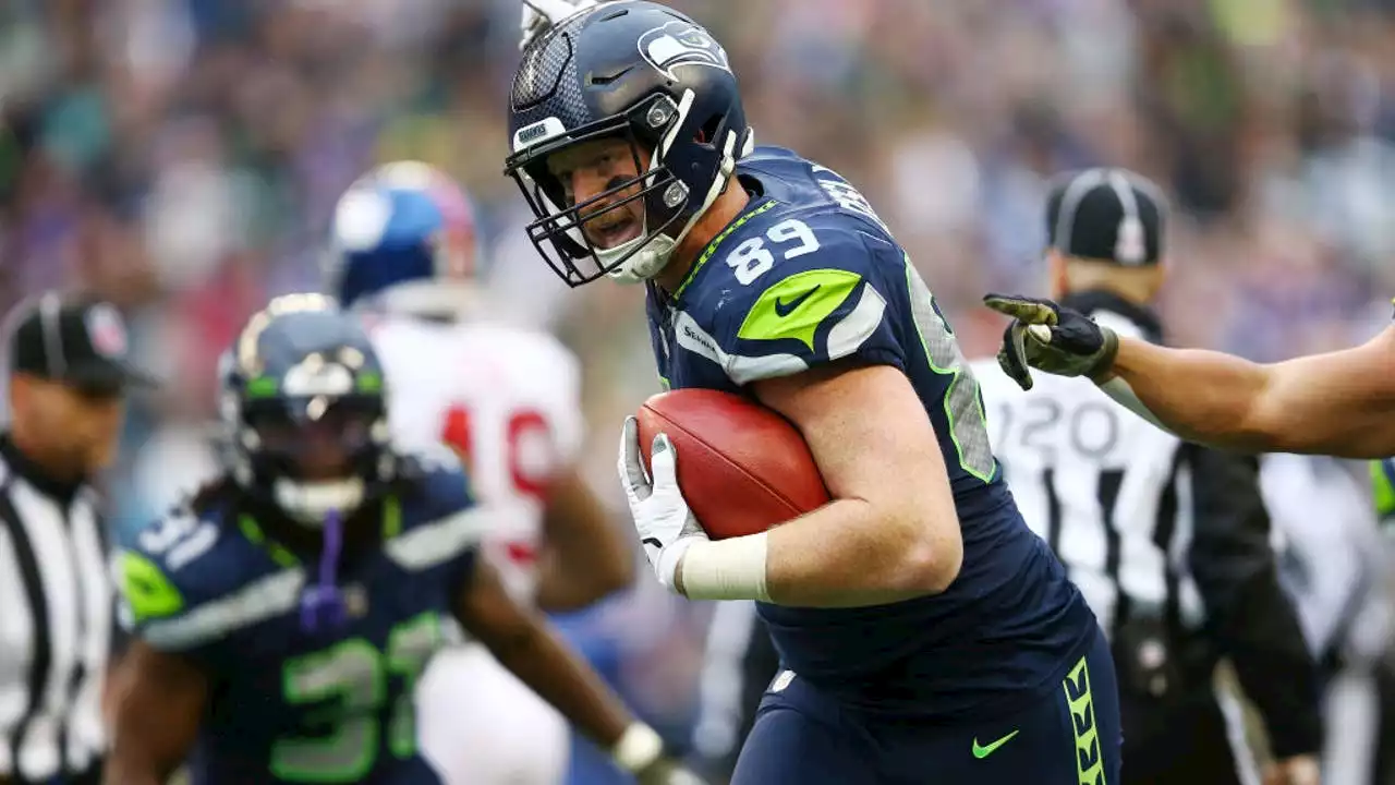 Seahawks Notebook: Will Dissly NFC Special Teams Player of the Week