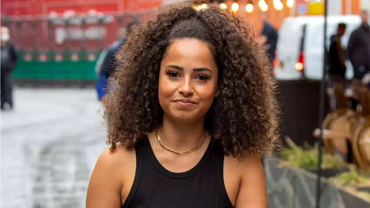 Amber Gill posts about ‘toxic sh-t’ romances after she’s linked to reality TV star