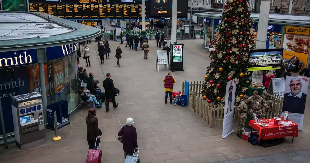 Martin Lewis Issues Urgent Advice To Anyone Looking For Cheap Christmas Travel Home