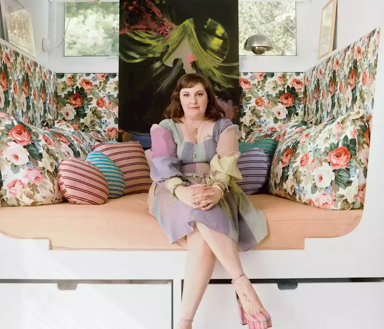 A masterclass in maximalism: Take a tour of Lena Dunham’s colourful Connecticut home | IMAGE.ie