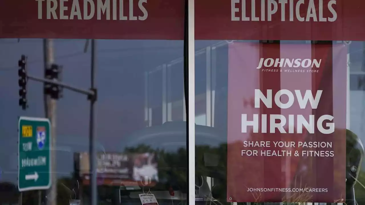 Slightly fewer Americans apply for jobless aid last week