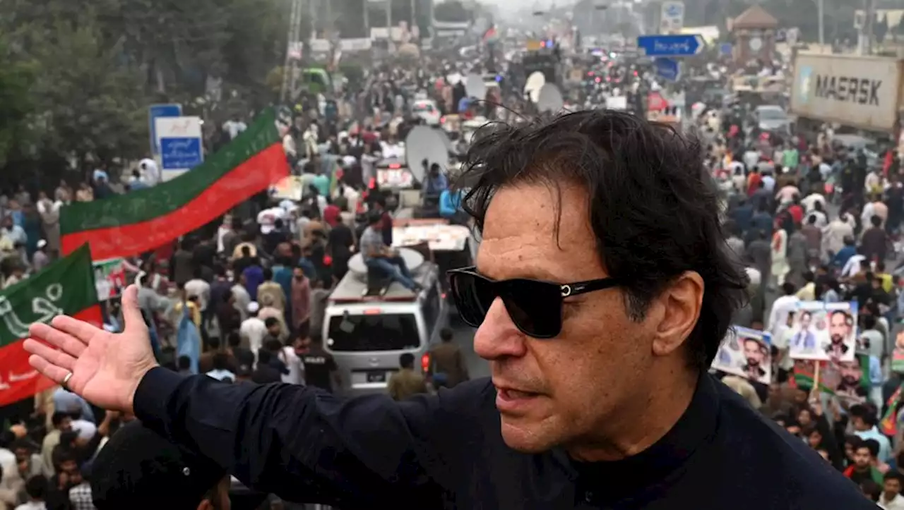 Tentative d'assassinat : l'ex-Premier ministre pakistanais Imran Khan blessé dans une attaque