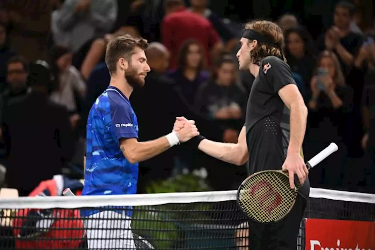 Corentin Moutet éliminé par Stefanos Tsitsipas en huitièmes de finale du Rolex Paris Masters