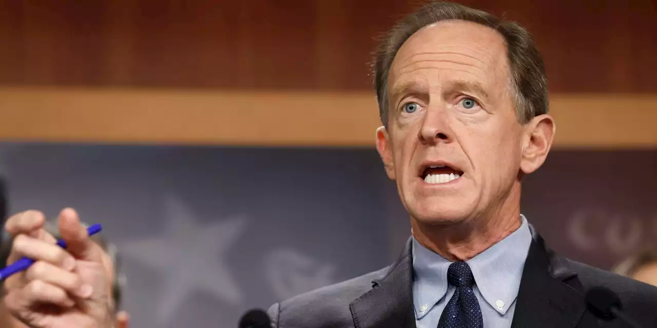 Sen. Pat Toomey accuses ESG ratings firms of 'stonewalling' Republican investigation