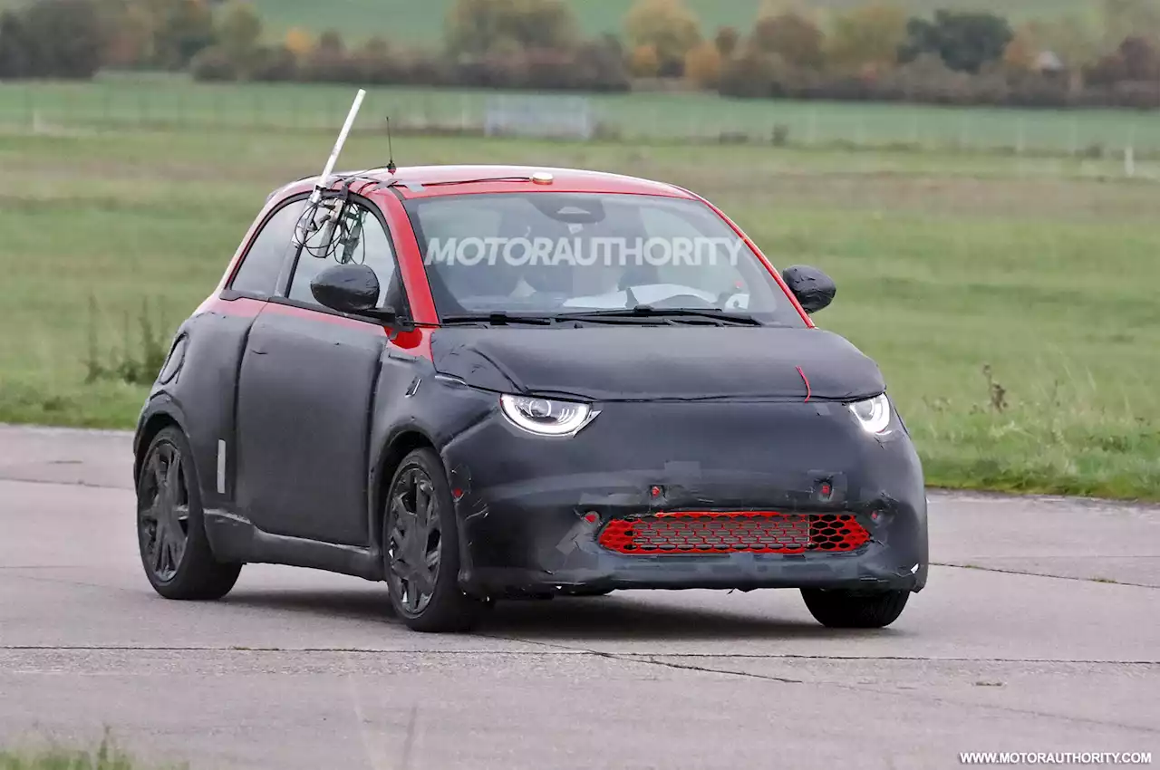 2024 Fiat 500 Abarth EV spy shots