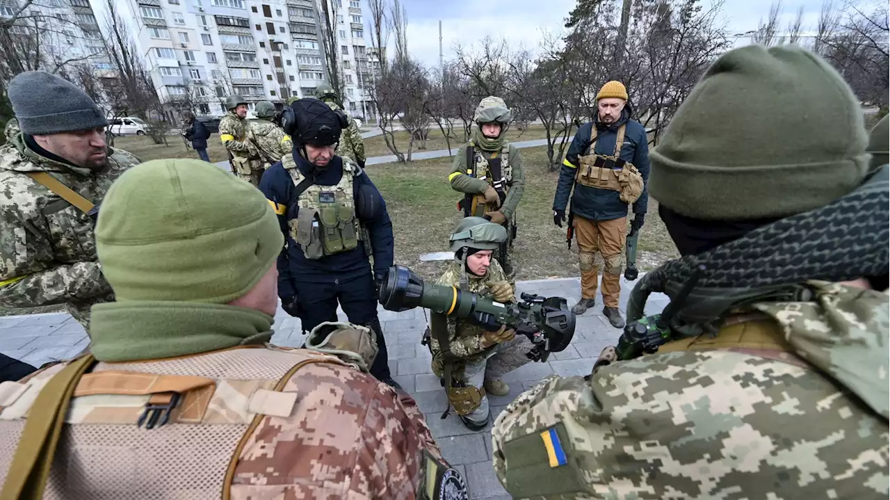 Ukrainian soldiers are picking up new skills — even from YouTube — to fight Russia