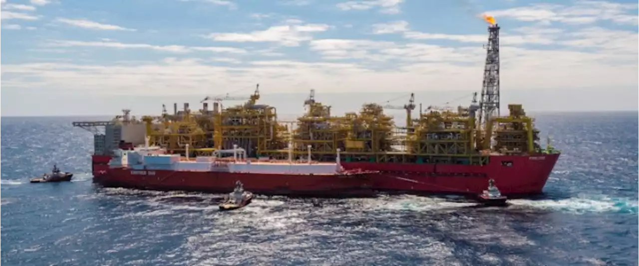 Shell's Flagship LNG Trading Division Made Big Loss In Q3 | OilPrice.com