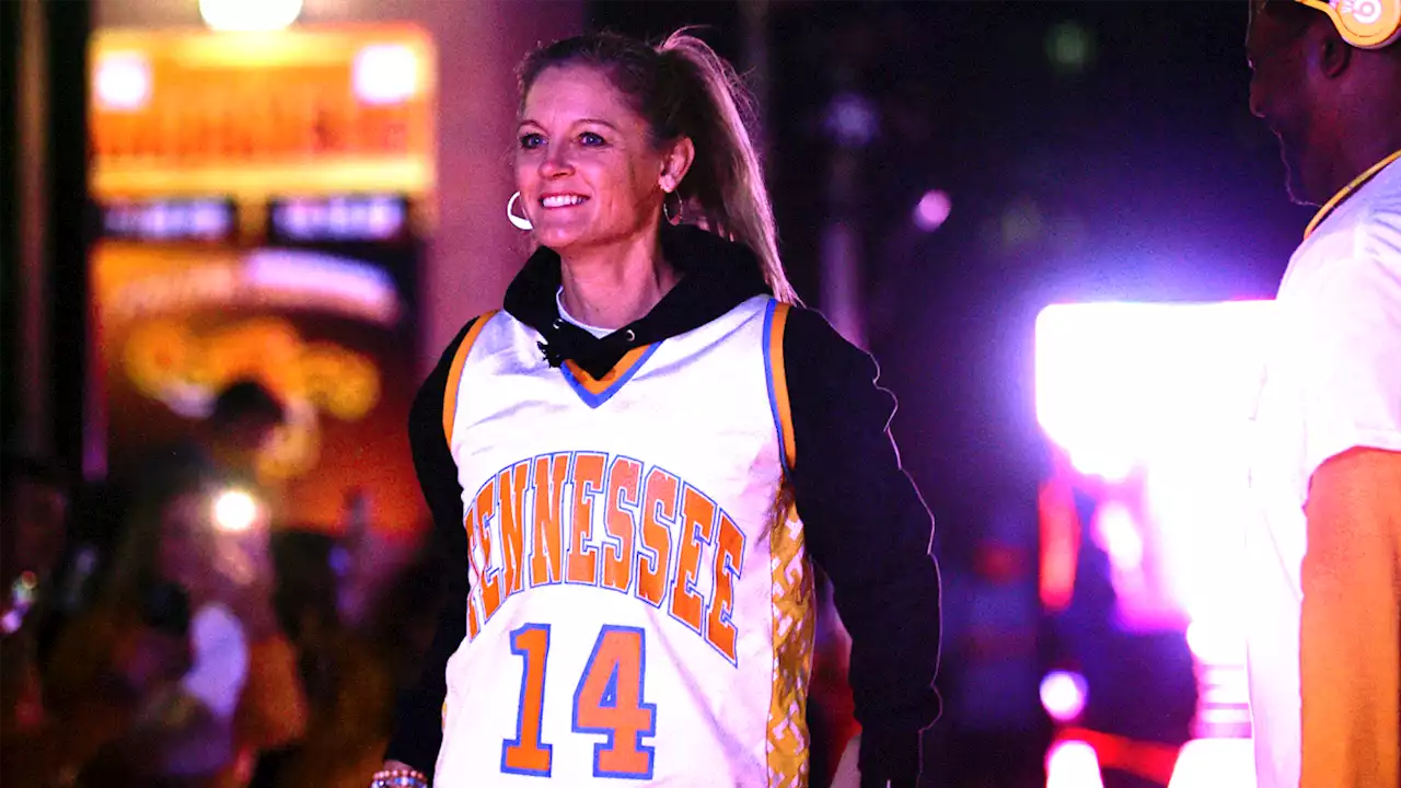 How Kellie Harper’s Past Is Shaping the Vols’ Future