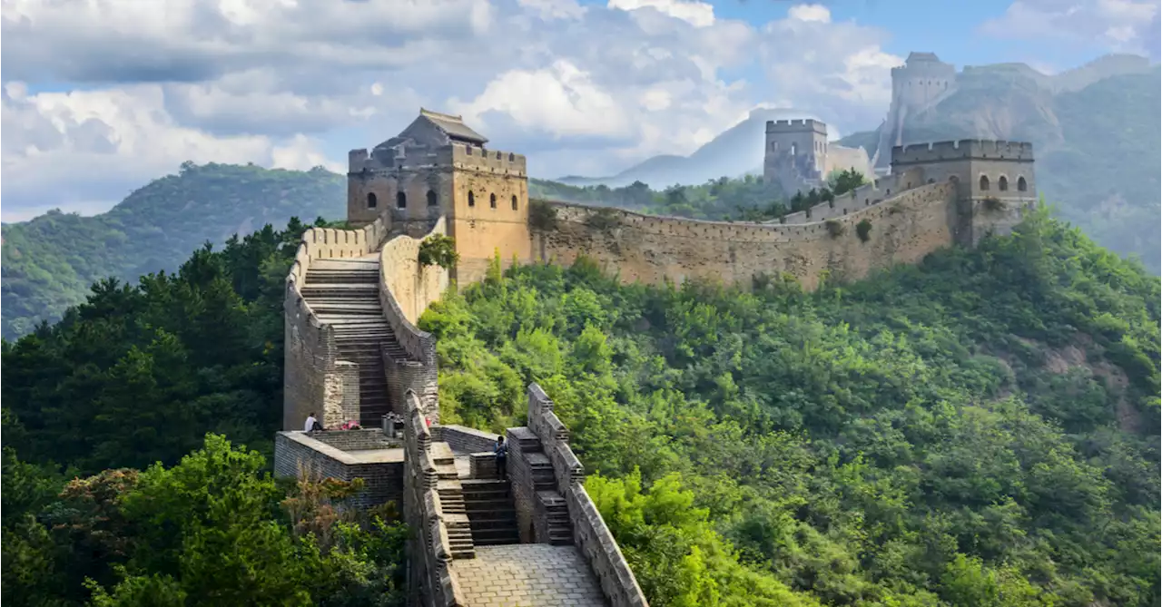 Is the Great Wall of China Visible from the Moon?