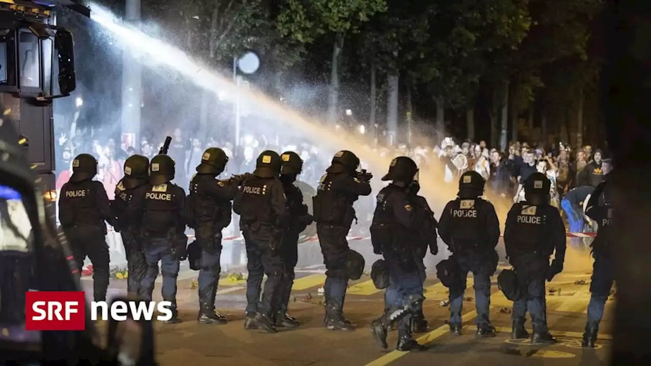 Corona-Demonstrationen - Stadt Bern stellt erstmals Sicherheitskosten in Rechnung