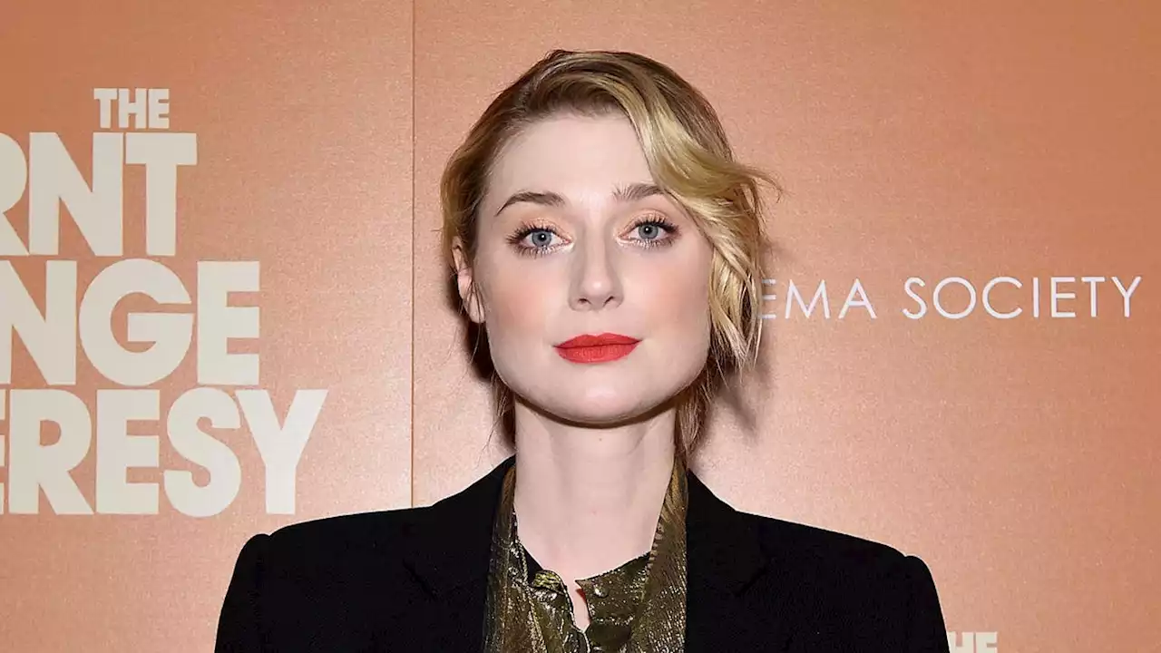 The Crown star Elizabeth Debicki weighs in on the royal family