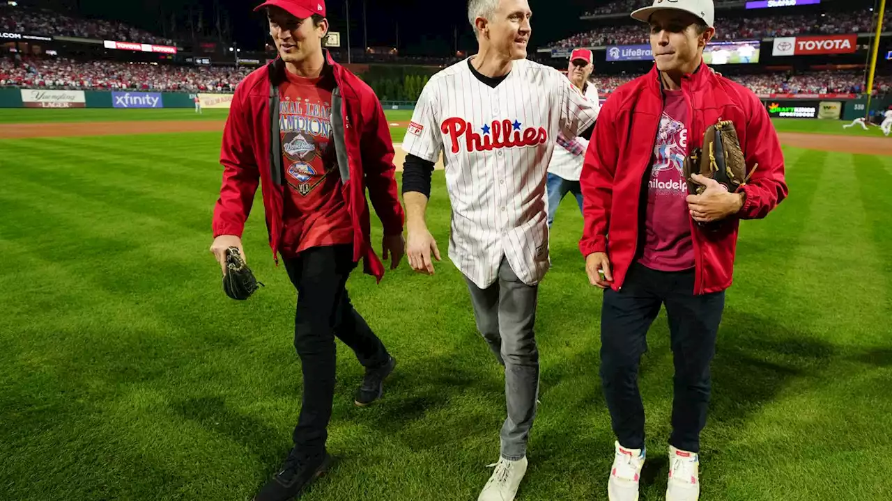 World Series 2022: Chase Utley and Rob McElhenney have a catch, 13 years after 'Always Sunny' episode