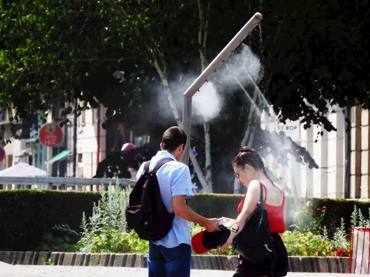 Réchauffement climatique : 2022 est l'année la plus chaude jamais observée, annonce Météo France