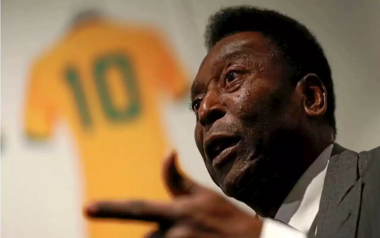 Pelé hospitalizado en estado preocupante, reportan en Brasil