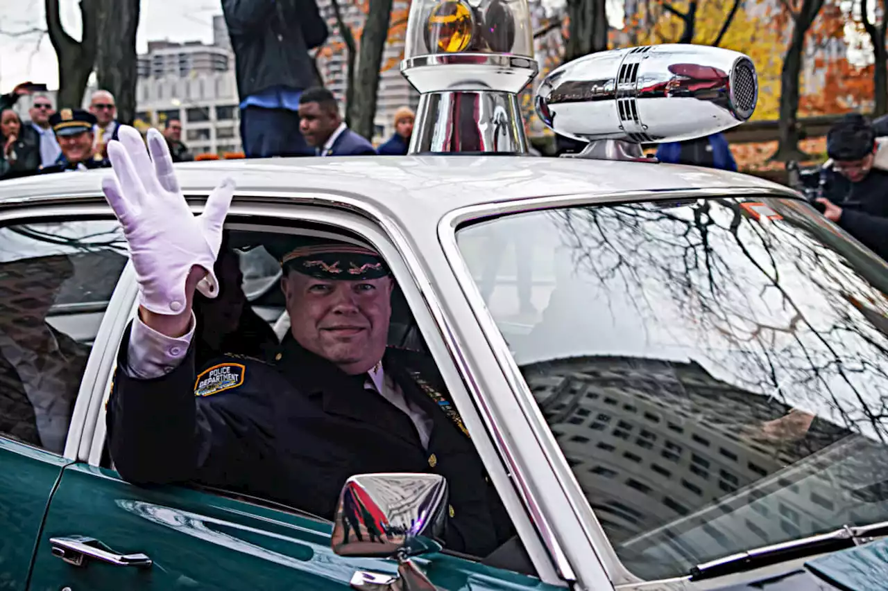 NYPD Chief of Department Kenneth Corey gets grand sendoff after 34 years of service | amNewYork