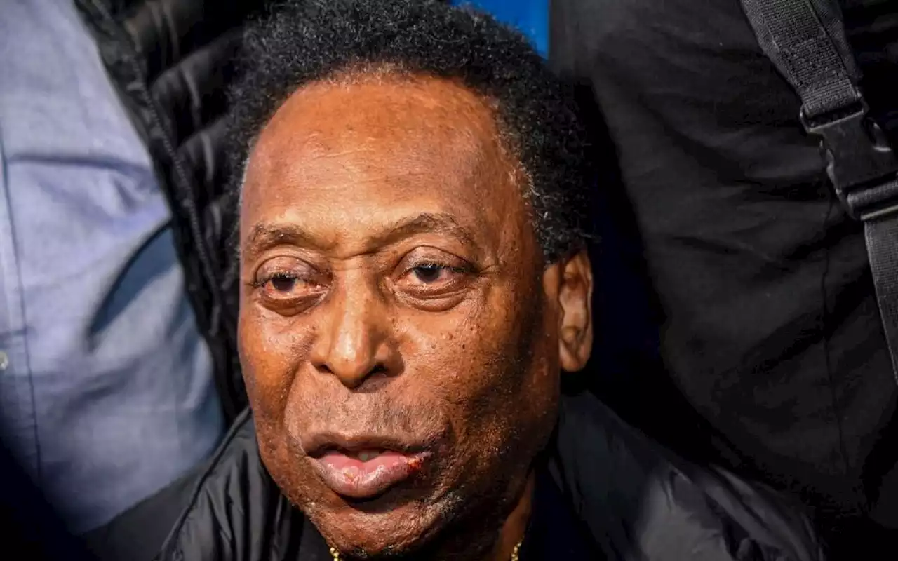 Pelé vuelve a estar hospitalizado en Sao Paulo | Tuits