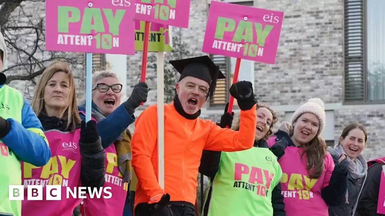 East Ayrshire Council to shut all secondary schools amid strikes