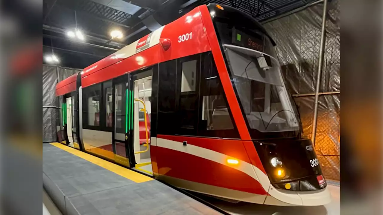 Calgary Transit to test model of Green Line's new light rail vehicle