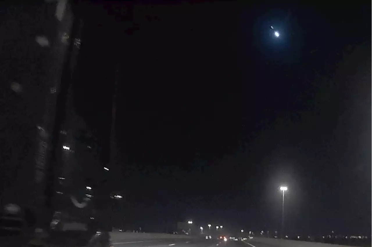 A San Antonio driver captures the year's brightest meteor shower on dashcam video