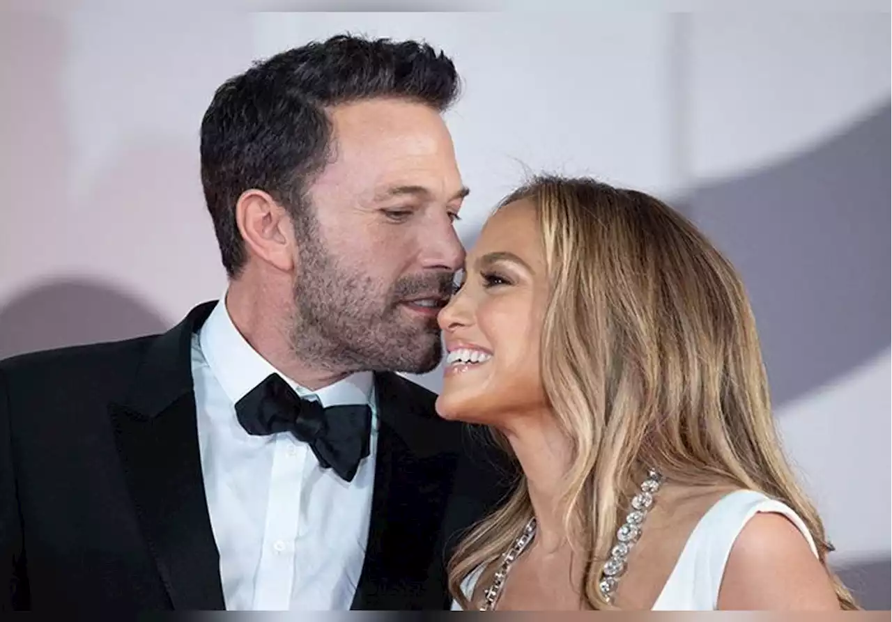 Jennifer Lopez : un message secret est gravé dans sa bague de fiançailles… Une tendre attention de Ben Affleck