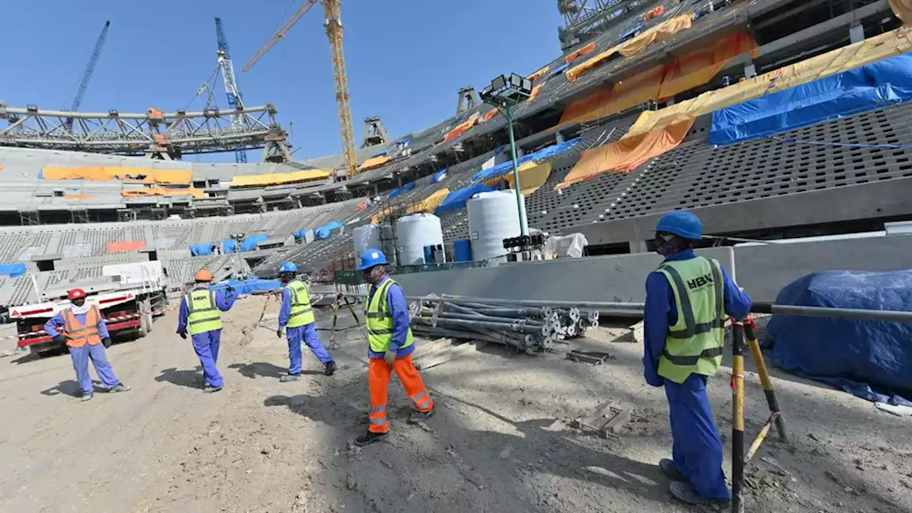 Coupe du monde 2022 : le Comité d'organisation qatarien reconnaît 414 accidents du travail mortels entre 2014 et 2020